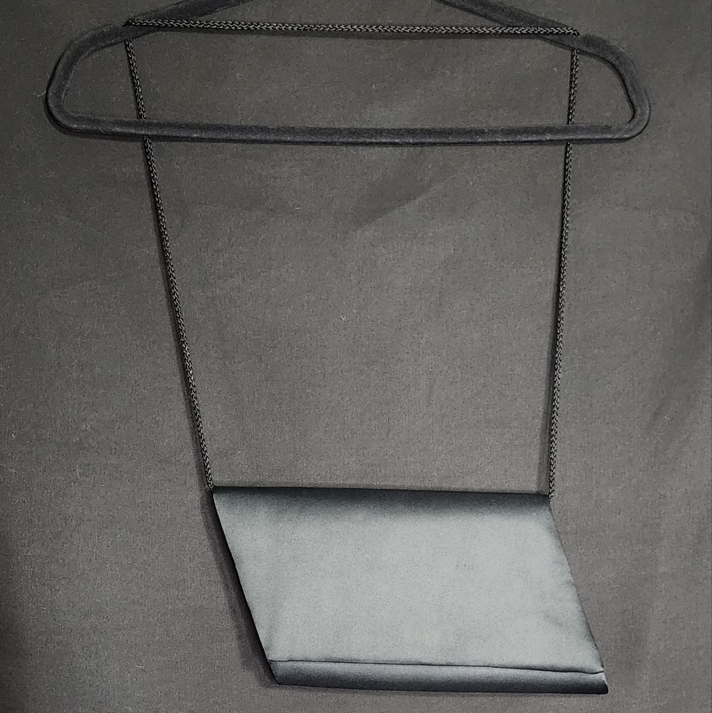 Black Trapezoid purse w/Cord strap 80s vintage